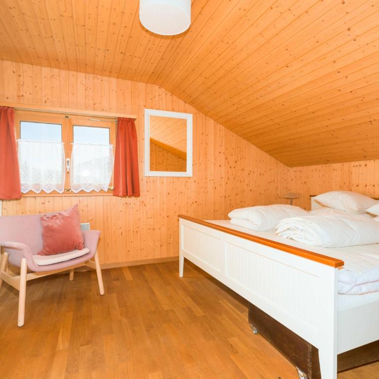 Alpine Duplex near Aletsch with Views & Parking - Apartment - 4