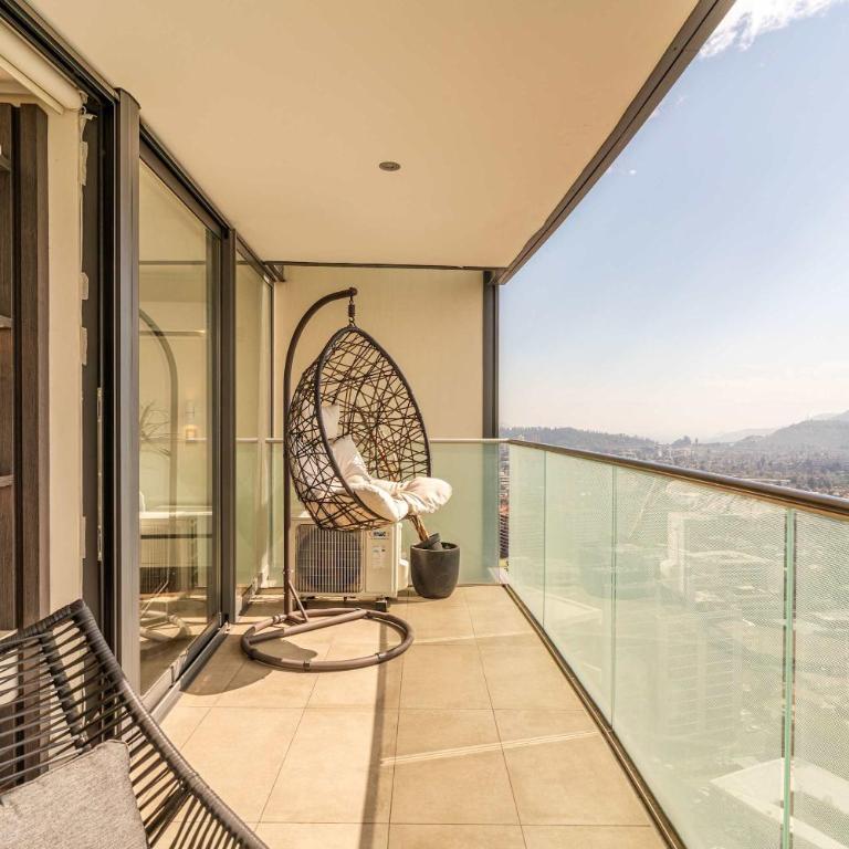 HOM I Lujoso y Comodo Depto 1D1B en Las Condes - Apartment - 24