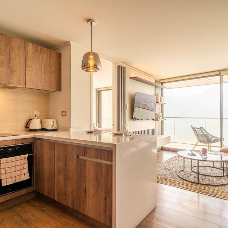 HOM I Lujoso y Comodo Depto 1D1B en Las Condes - Apartment - 13