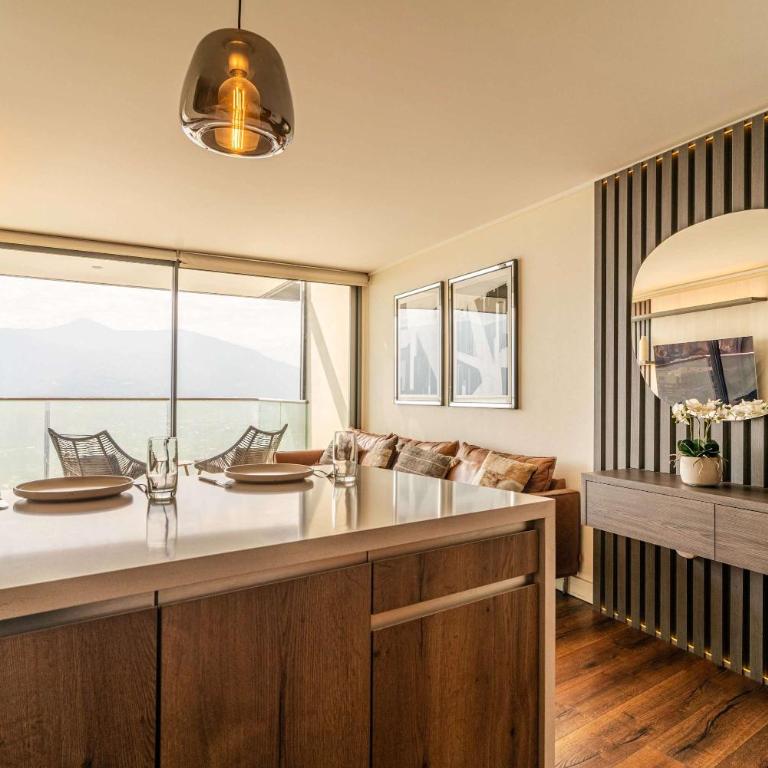 HOM I Lujoso y Comodo Depto 1D1B en Las Condes - Apartment - 11