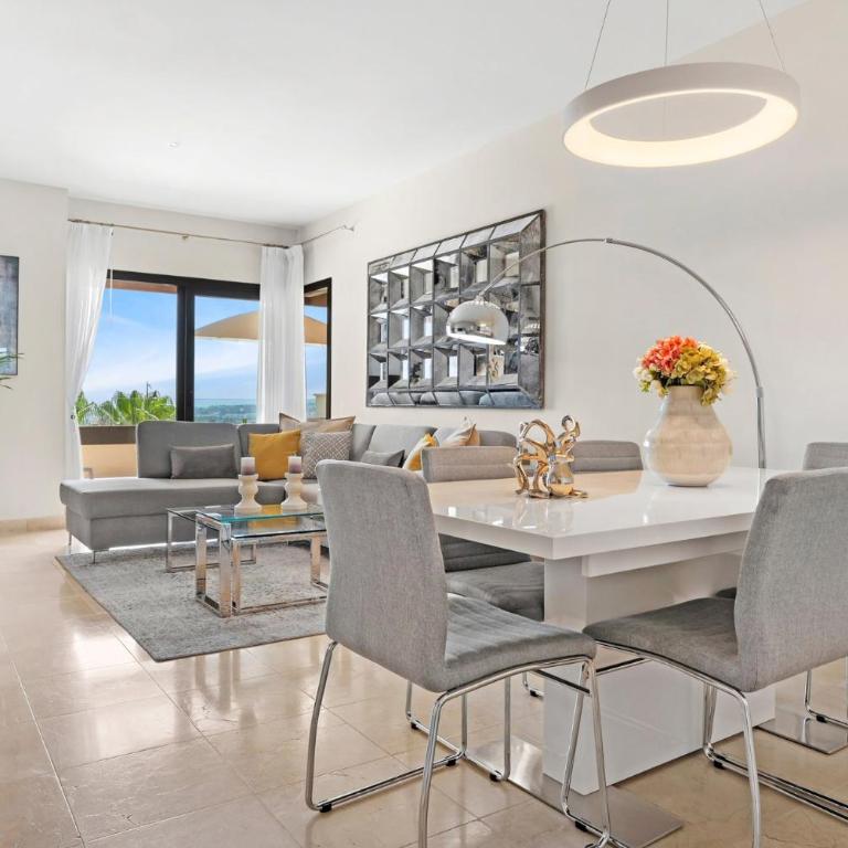5-Star Resort Retreat Near Puerto Banús Marbella - Apartment - 34