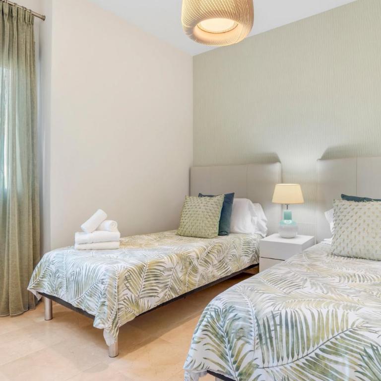 5-Star Resort Retreat Near Puerto Banús Marbella - Apartment - 53