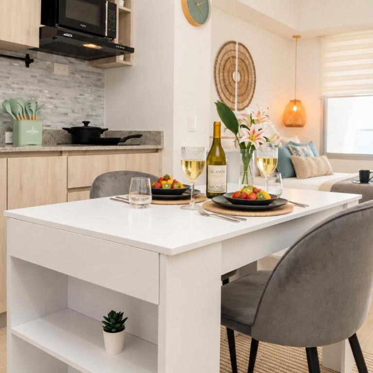 CB 1002 | Suite moderna con vista al mar infinita - Queen Suite - 21