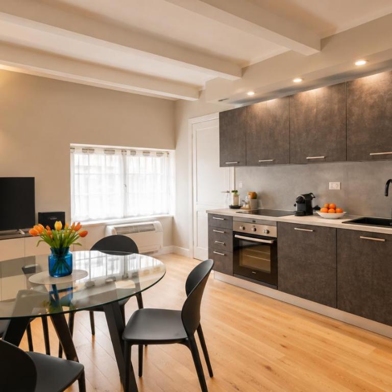 Montebello Central Apartment - Two-Bedroom Apartment - 3