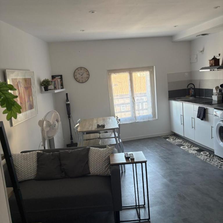 Foch 36 - central apartment - One-Bedroom Apartment - 1