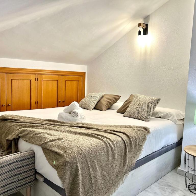 Ático Dúplex junto al Mar - Málaga - Apartamento de 3 dormitorios - 5