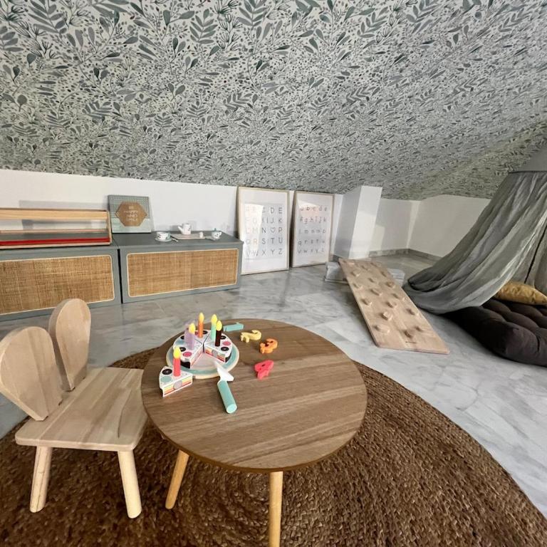 Ático Dúplex junto al Mar - Málaga - Apartamento de 3 dormitorios - 4