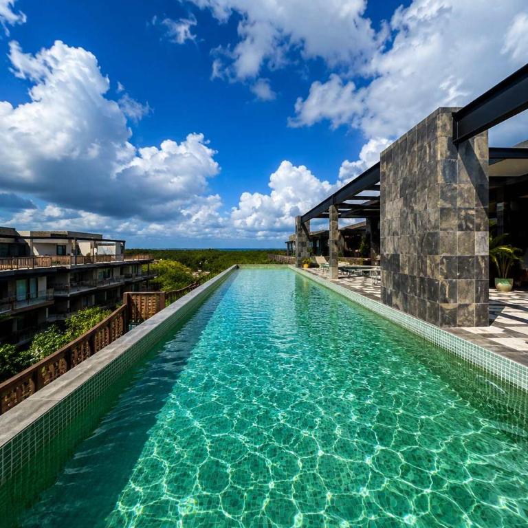 Luxury Condo Steps from Tulum Beach Rooftop Ocean Views Private Jacuzzi Cenotes & Ruins - Apartamento - 64