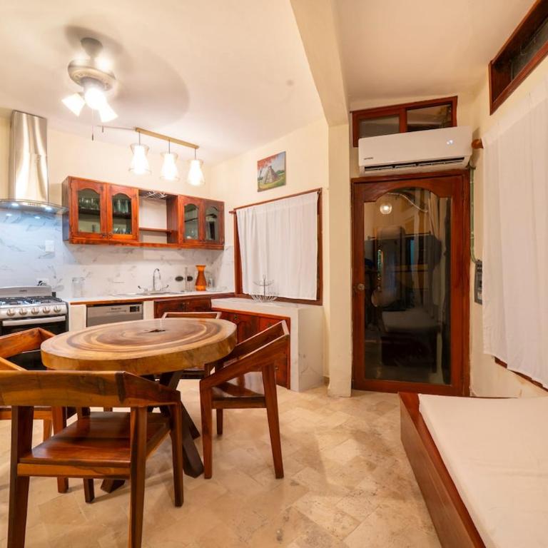 Hidden Cenote Sanctuary Sacbe - 2BR on 5th Ave - Apartment - 4