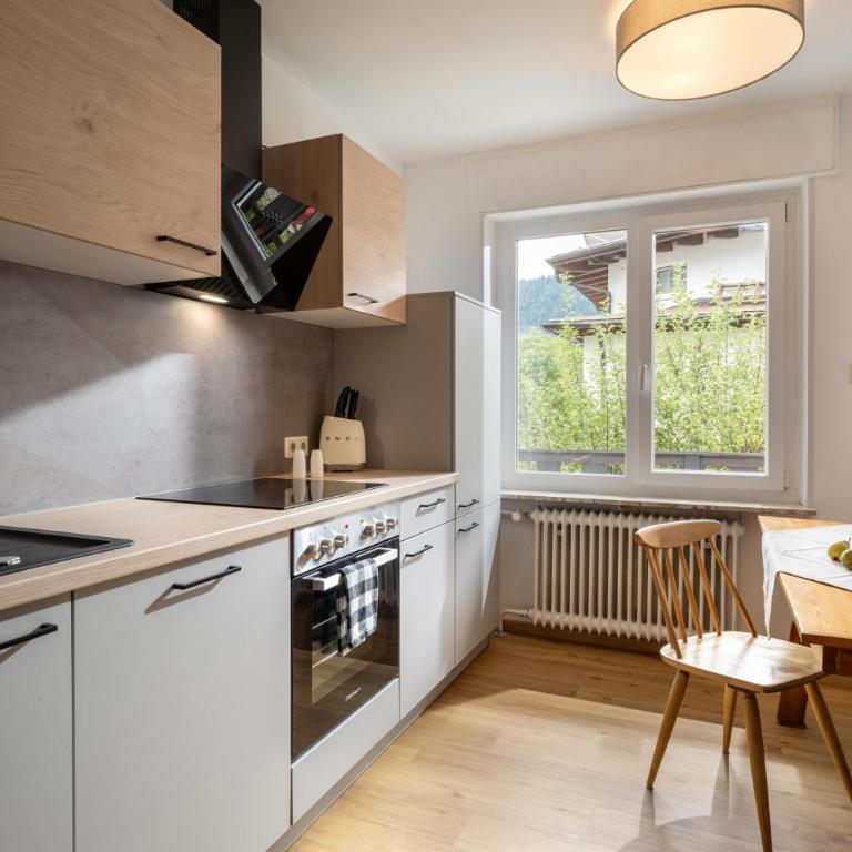 Gruber Alpin Living - Ferienhaus mit Dusche - 6