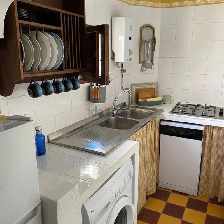 Casablanca - Three-Bedroom House - 7