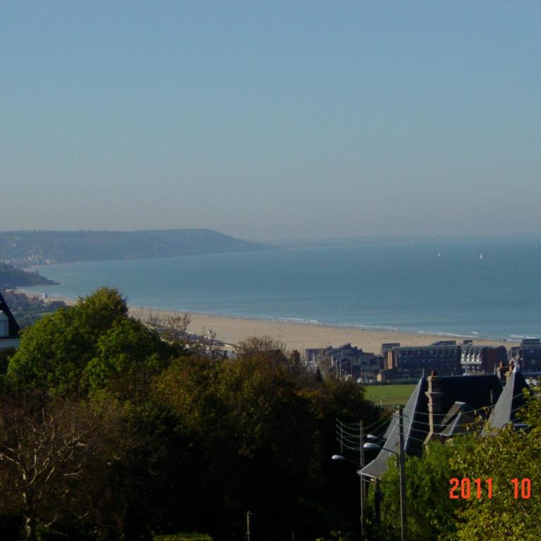 Appartements et gîte Les Hauts de Sophia - Apartment with Sea View - 23