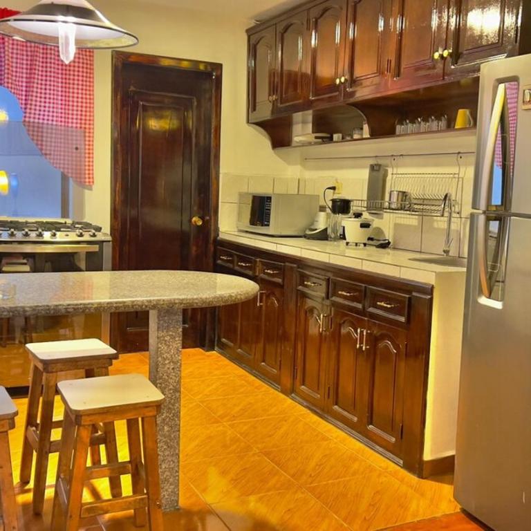 Colonial Retreat in Cuenca by the Tomebamba - One-Bedroom Apartment - 2