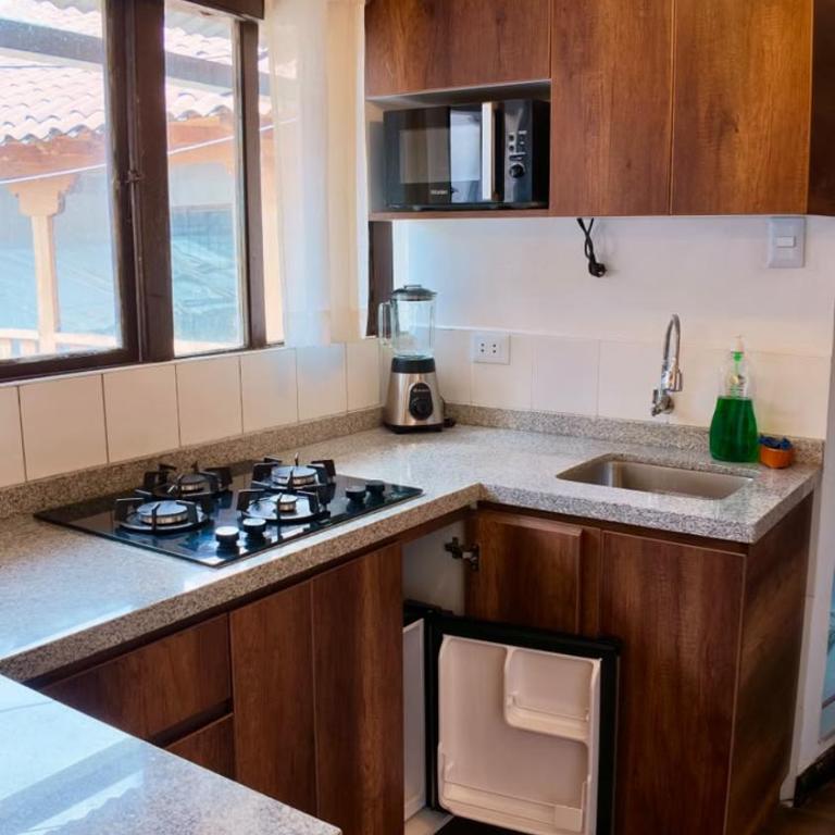 Cozy Apartment in Downtown - Two-Bedroom Apartment - 7