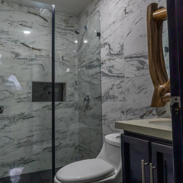 Lujosa casa de campo en ubicación central en Cuenca - Villa de 1 dormitorio - 56