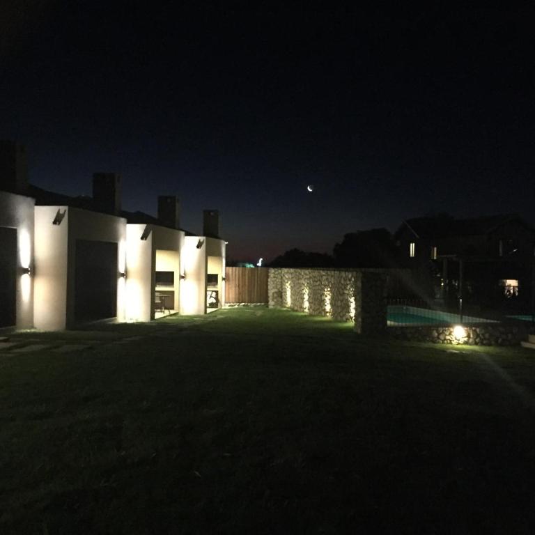 Parque Los Nogales Apart Hotel - Apartamento Deluxe - 25