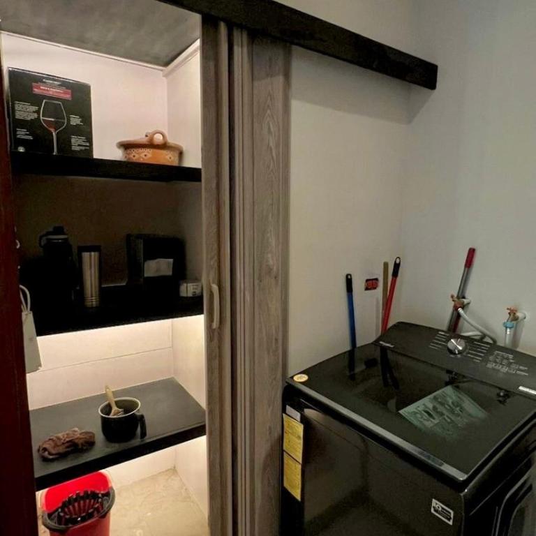 2BR Apartment Prime Location Newly Refurbished - Apartment - 19