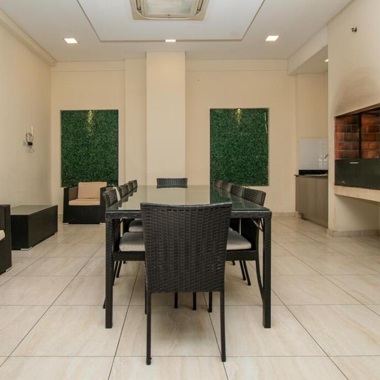 Remote Work Retreat Balcony BBQ Pool & Gym - Apartamento - 16