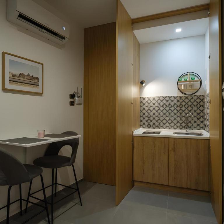 Residenza Scale Napoletane - Apartment with Terrace - 5