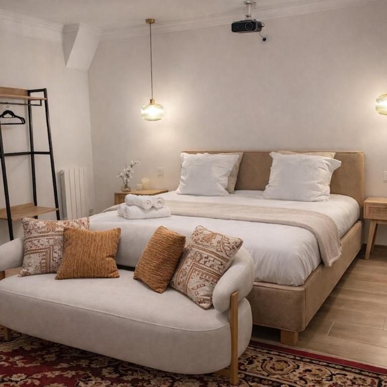 La suite Cinéma I Spa privé I Hyper centre - Apartment mit 1 Schlafzimmer - 6