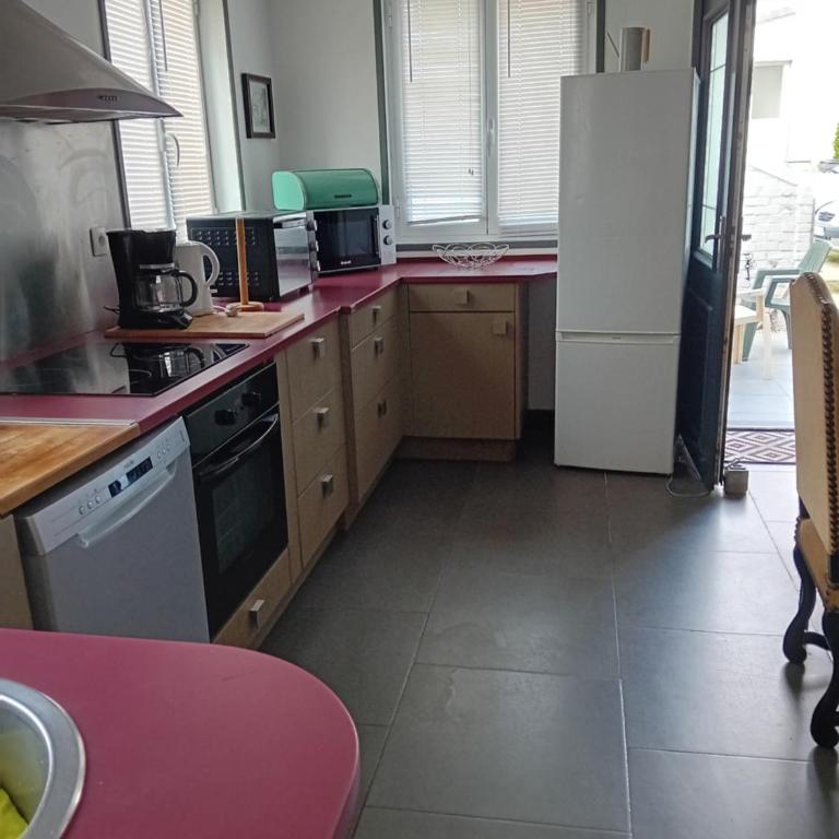 Bienvenue à l'idéal maison familiale - Maison 4 Chambres - 2