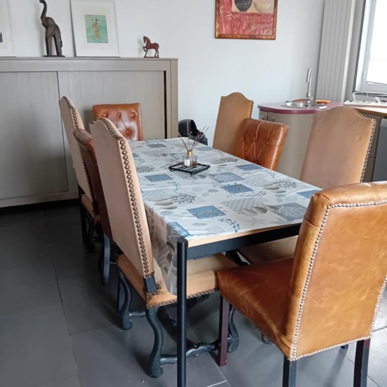 Bienvenue à l'idéal maison familiale - Maison 4 Chambres - 6