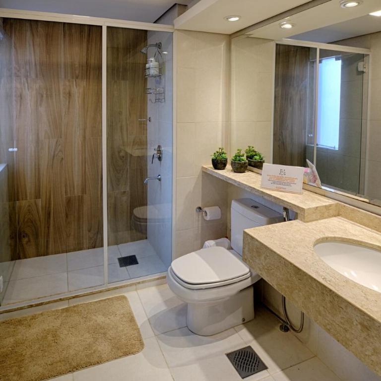 Modern Stay with Kitchen Pool Access Pet Friendly - Apartment - 5