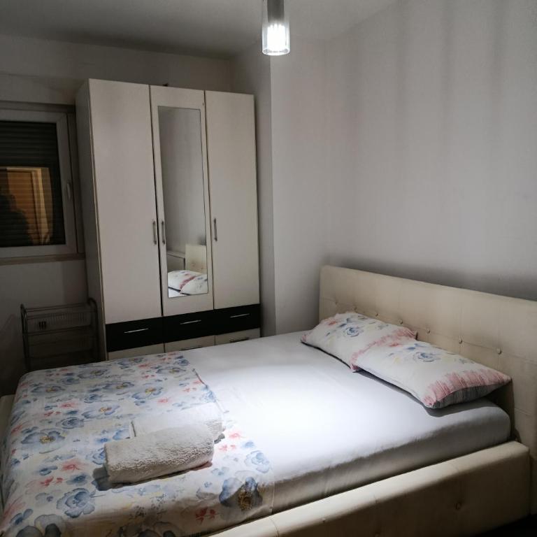 Ena 2 - Apartman sa 1 Spavaćom Sobom - 2