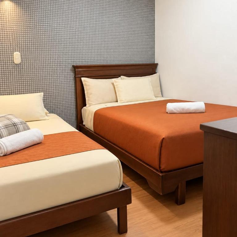 Hotel Coronel - Triple Room - 2