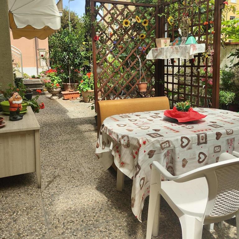 50m dal mare, con giardino e posto auto privati - Appartamento - Piano Terra - 16
