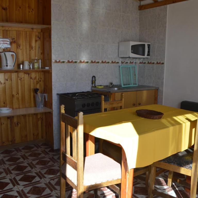 Cabañas Hecmar - Two-Bedroom Bungalow - 14