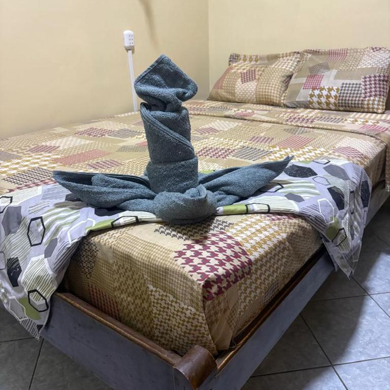 Amazon City House Iquitos - Habitación Cuádruple Clásica - 1