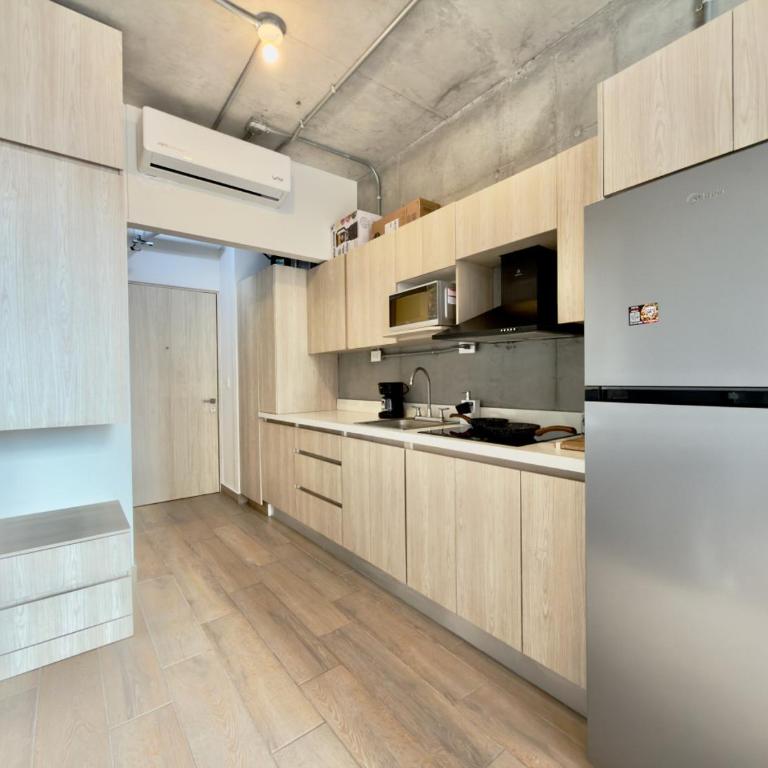 Loft Céntrico con Piscina, Gym y Vistas - One-Bedroom Apartment with City View - 10