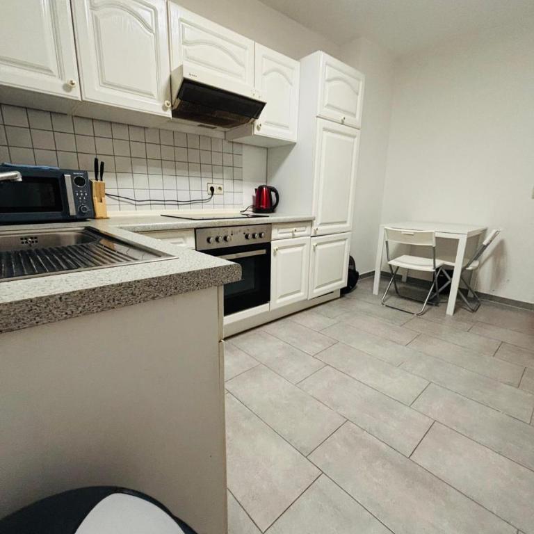 Einfaches Apartment mit 2 Schlafzimmern - Innenstadt - Apartment mit 2 Schlafzimmern - 4