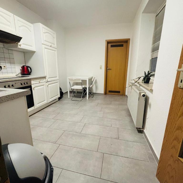 Einfaches Apartment mit 2 Schlafzimmern - Innenstadt - Apartment mit 2 Schlafzimmern - 6