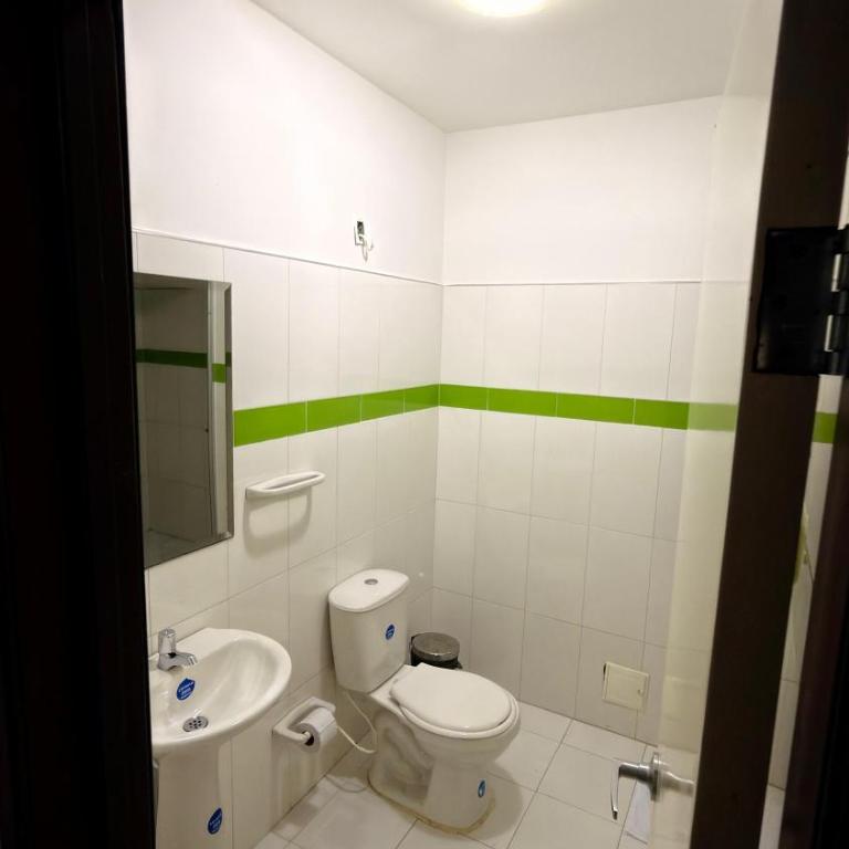 Hotel Violetas Yopal - Habitación Doble con baño privado - 1