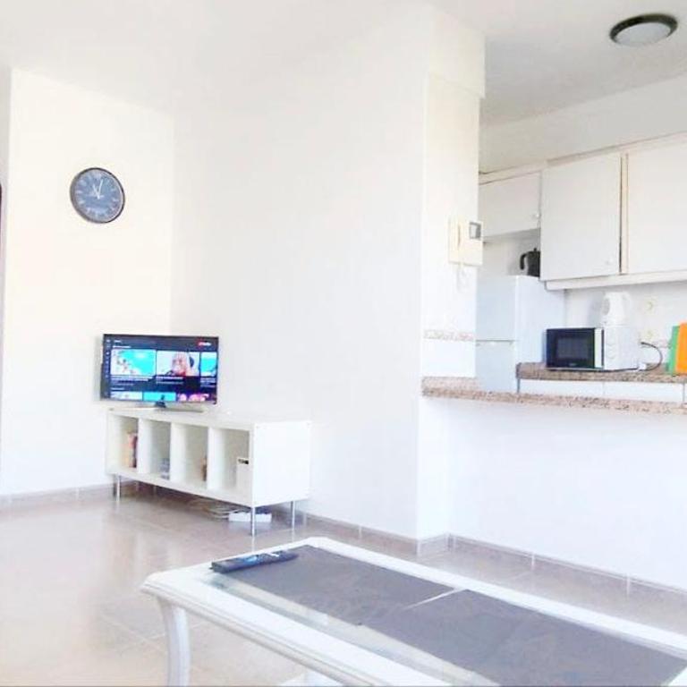 Los Cristianos, Room in shared apartment - Chambre Simple avec Salle de Bains Privative - 3