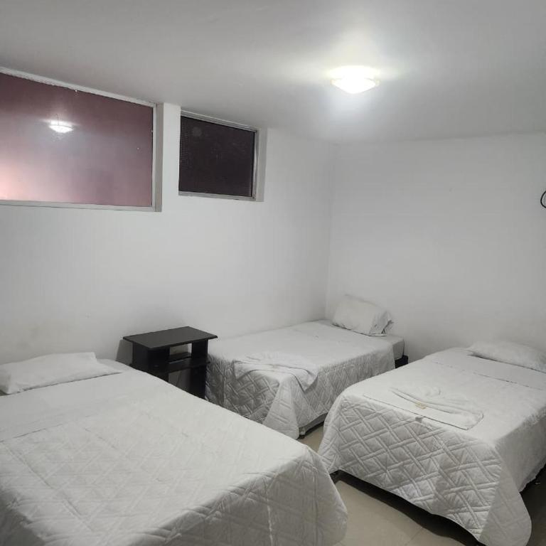 Hotel Violetas Yopal - Habitación Familiar - 5