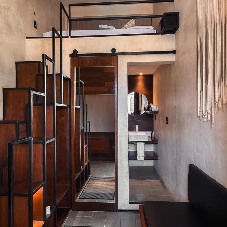 Hotel Makaabá Eco-Boutique - Queen Room with Pool View (Tiny House Concept) - 3