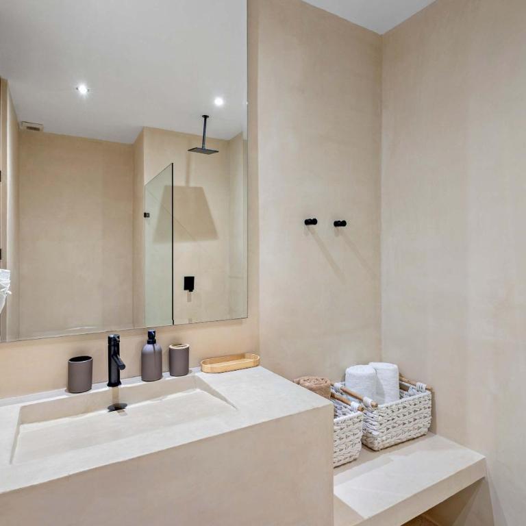 5 stars Luxury Retreat Rooftop Pool Whirlpool tub - Appartement - 15