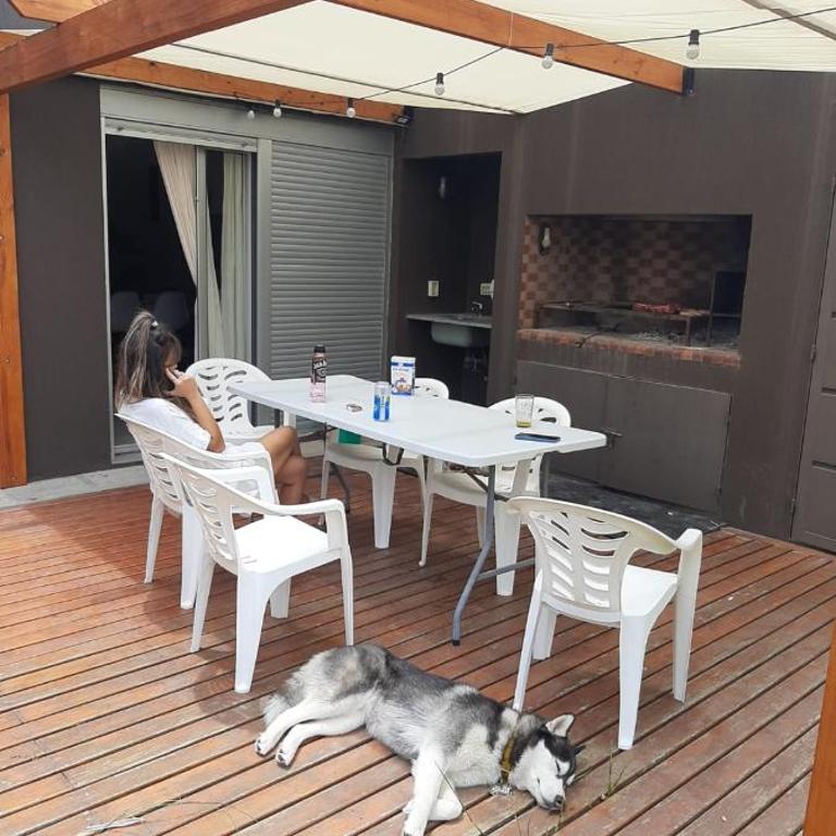 Duplex monte hermoso con patio parrila cochera - Two-Bedroom House - 7