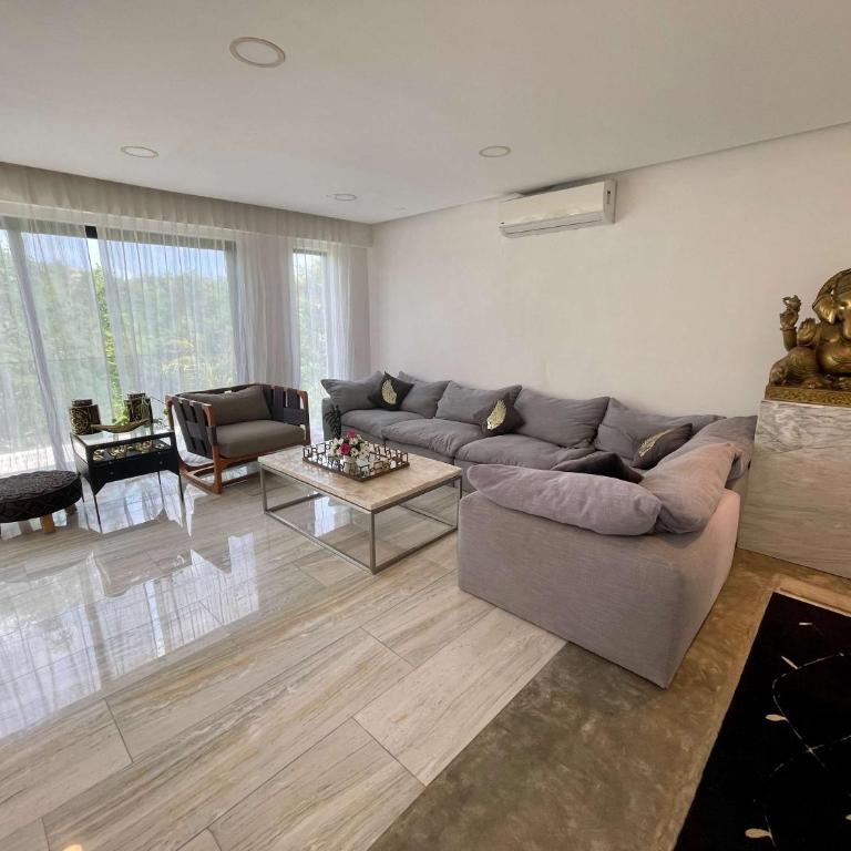 Black House - Modern 3BR Villa with Private Pool - Apartment - 8