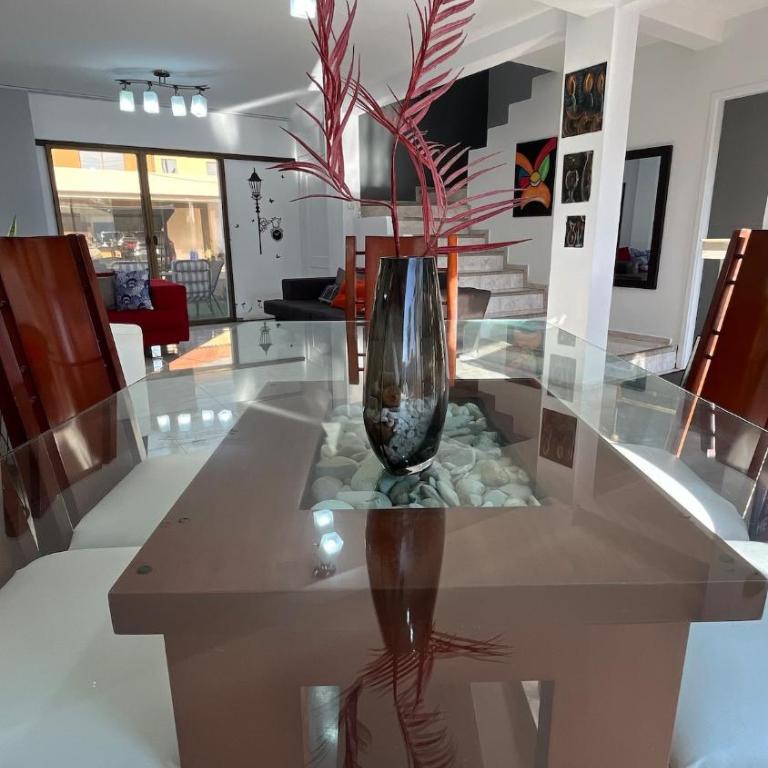 Casa para 10 a minutos de playas y restaurantes - Villa de 3 dormitorios - 67