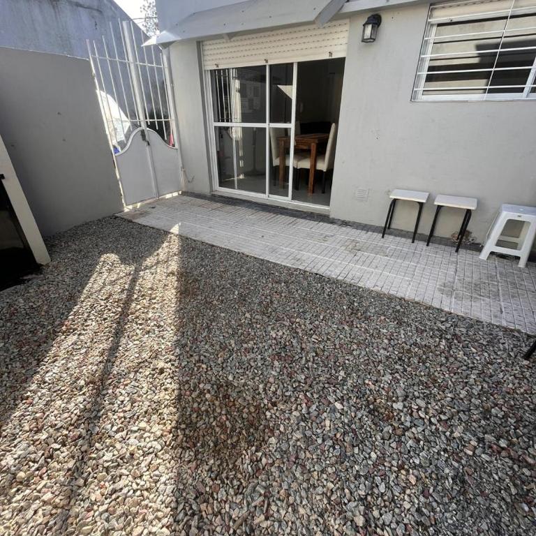 Duplex a 3 cuadras de la laguna - One-Bedroom Apartment with Terrace - 5