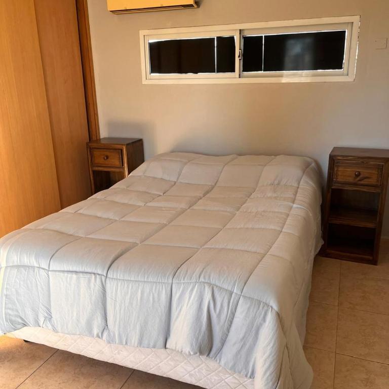 Duplex a 3 cuadras de la laguna - One-Bedroom Apartment with Terrace - 6