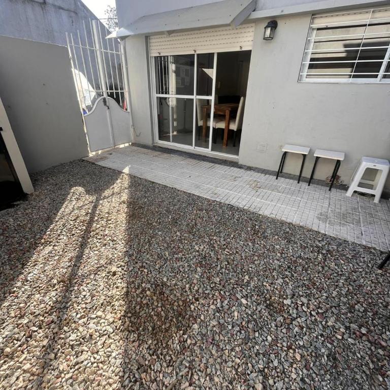 Duplex a 3 cuadras de la laguna - One-Bedroom Apartment with Terrace - 8