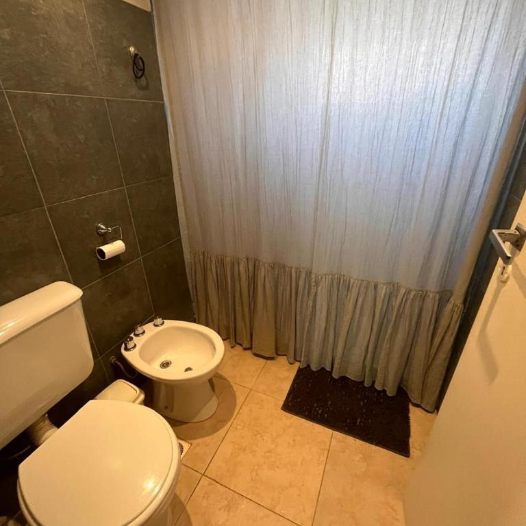 Duplex a 3 cuadras de la laguna - One-Bedroom Apartment with Terrace - 14