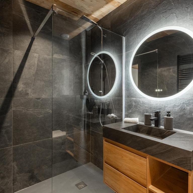 Chalet luxueux avec parking - 12 pers. - FR-1-671-386 - Chalet - 16