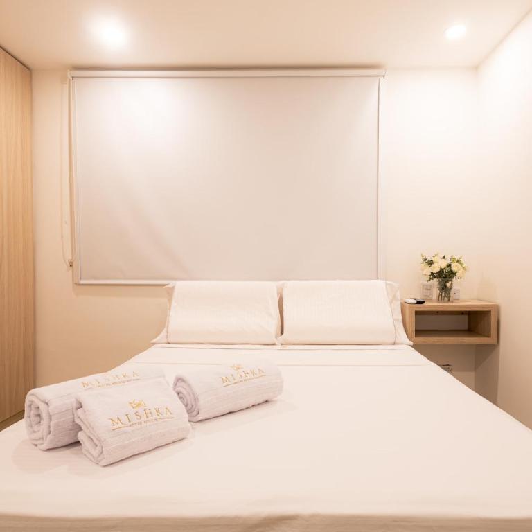 Mishka Hotel Boutique - Habitación Doble con baño privado - 15