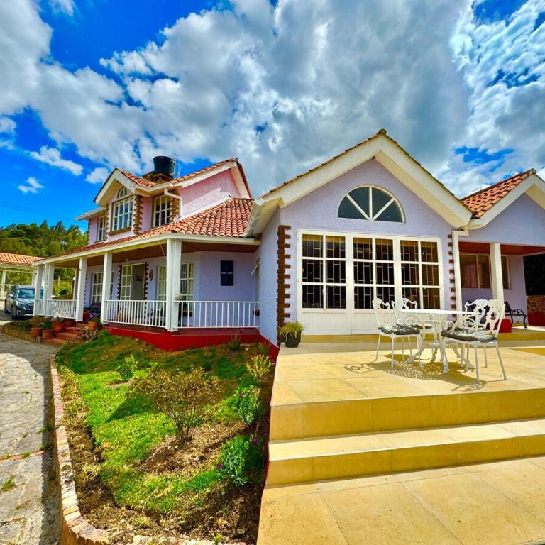 Encantadora villa familiar cerca del lago y las aguas termales - Villa - 11